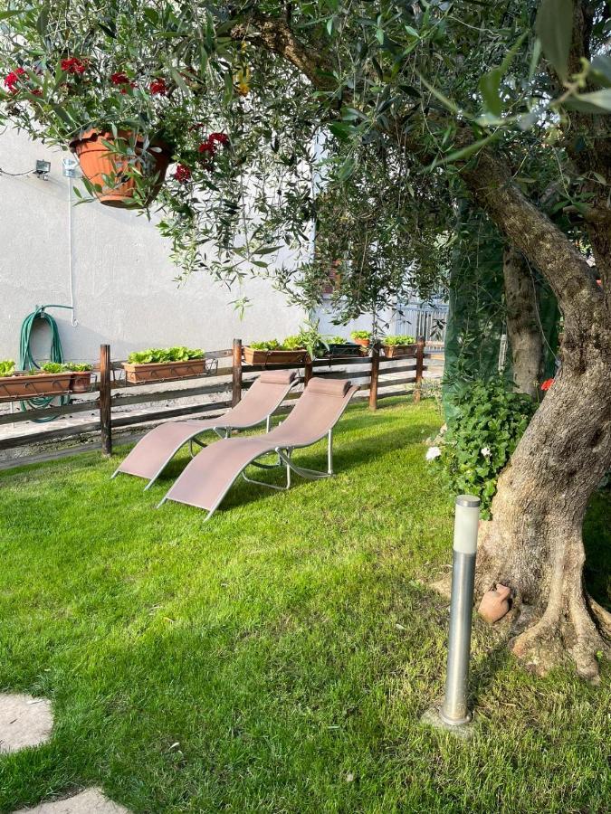 Casa Vacanze Collina Del Lago Пастренго Екстериор снимка