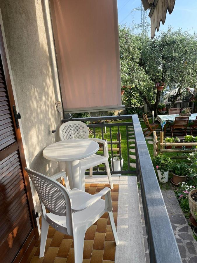 Casa Vacanze Collina Del Lago Пастренго Екстериор снимка